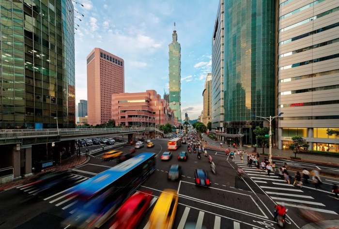 台北都市包車旅遊,台北傳統包車旅遊,台北百貨包車旅遊,台北夜市包車旅遊